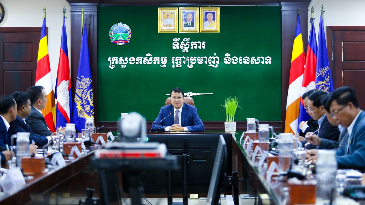 ឯកឧត្តម ឌិត ទីណា ៖ ចំនួនសត្វផ្សោតទន្លេមេគង្គកើនឡើងជាបន្តបន្ទាប់ដែលជារតនសម្បត្តិរបស់ជាតិ
