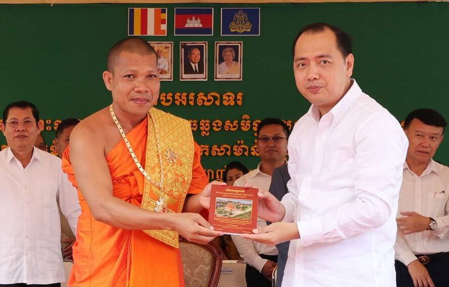 រដ្ឋមន្ត្រីក្រសួងព័ត៌មាន ៖ក្រោមដំបូលនៃសន្តិភាព សាសនាទាំងអស់នៅកម្ពុជា​រស់នៅជាមួយគ្នាដោយសុខដុមនីយកម្ម