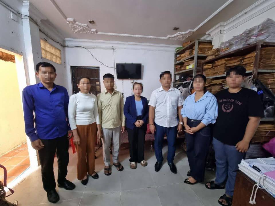 នគរបាលខណ្ឌឫស្សីកែវ ជូនដំណឹងដល់ពលរដ្ឋ ដែលដាក់ឯកសារពាក់ព័ន្ធទៅរៀន និងធ្វើការនៅកូរ៉េ រង់ចាំមកទទួលនៅអធិការដ្ឋាននគរបាលខណ្ឌ