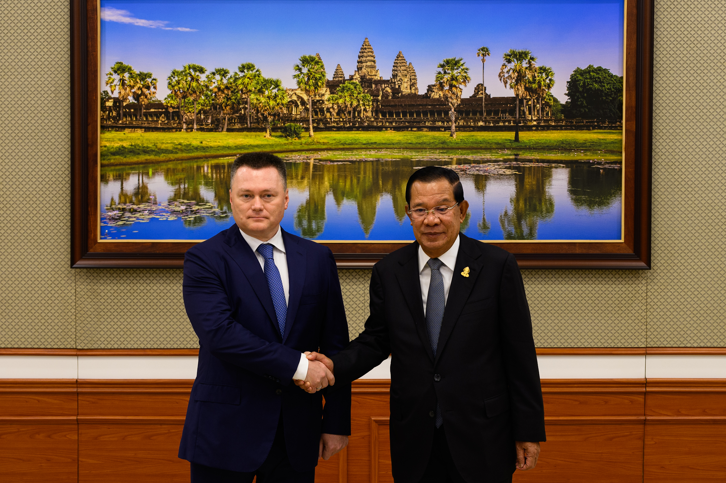សម្ដេចតេជោ ហ៊ុន សែន ជំរុញឱ្យរុស្ស៊ីបង្កើតជើងហោះហើរត្រង់ពីមូស្គូមកកម្ពុជាឱ្យបានឆាប់ ក្នុងន័យពង្រីកទំនាក់ទំនងប្រទេសទាំងពីរ ឱ្យកាន់តែជិតស្និទ្ធ