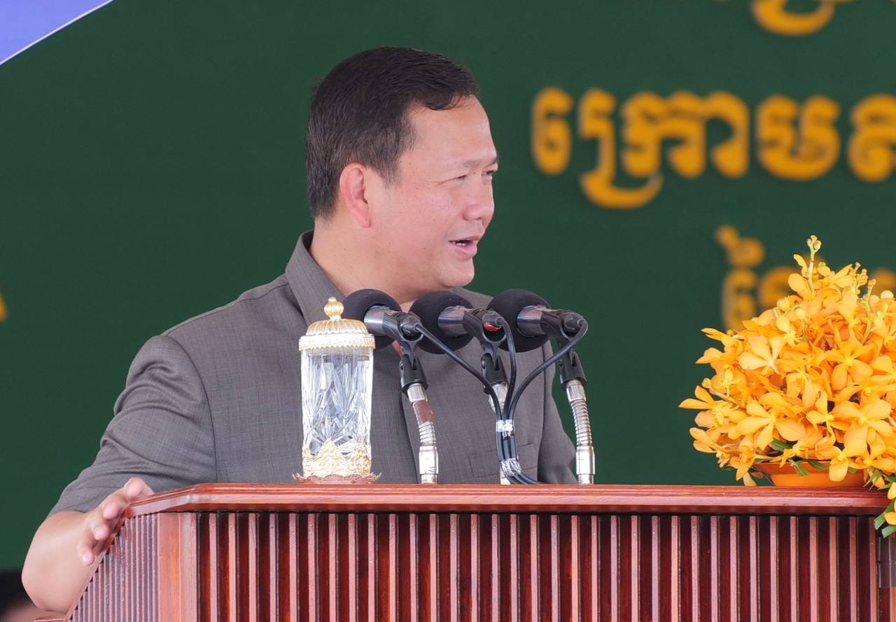 សម្ដេចធិបតី ផ្ដល់អនុសាសន៍មួយចំនួន ដើម្បីជំរុញការសិក្សារៀបចំផែនការមេអភិវឌ្ឍប្រព័ន្ធចម្រោះ និងប្រព្រឹត្តកម្មទឹកកខ្វក់ នៅទីក្រុង និងទីប្រជុំជនធំៗ
