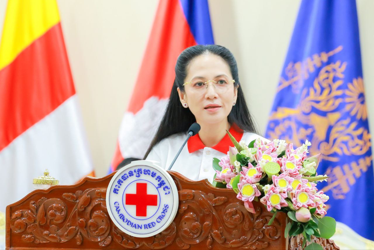 កម្ពុជា ប្រារព្ធខួបលើកទី១៦២ ទិវាពិភពលោកកាកបាទក្រហម និងអឌ្ឍចន្ទក្រហម
