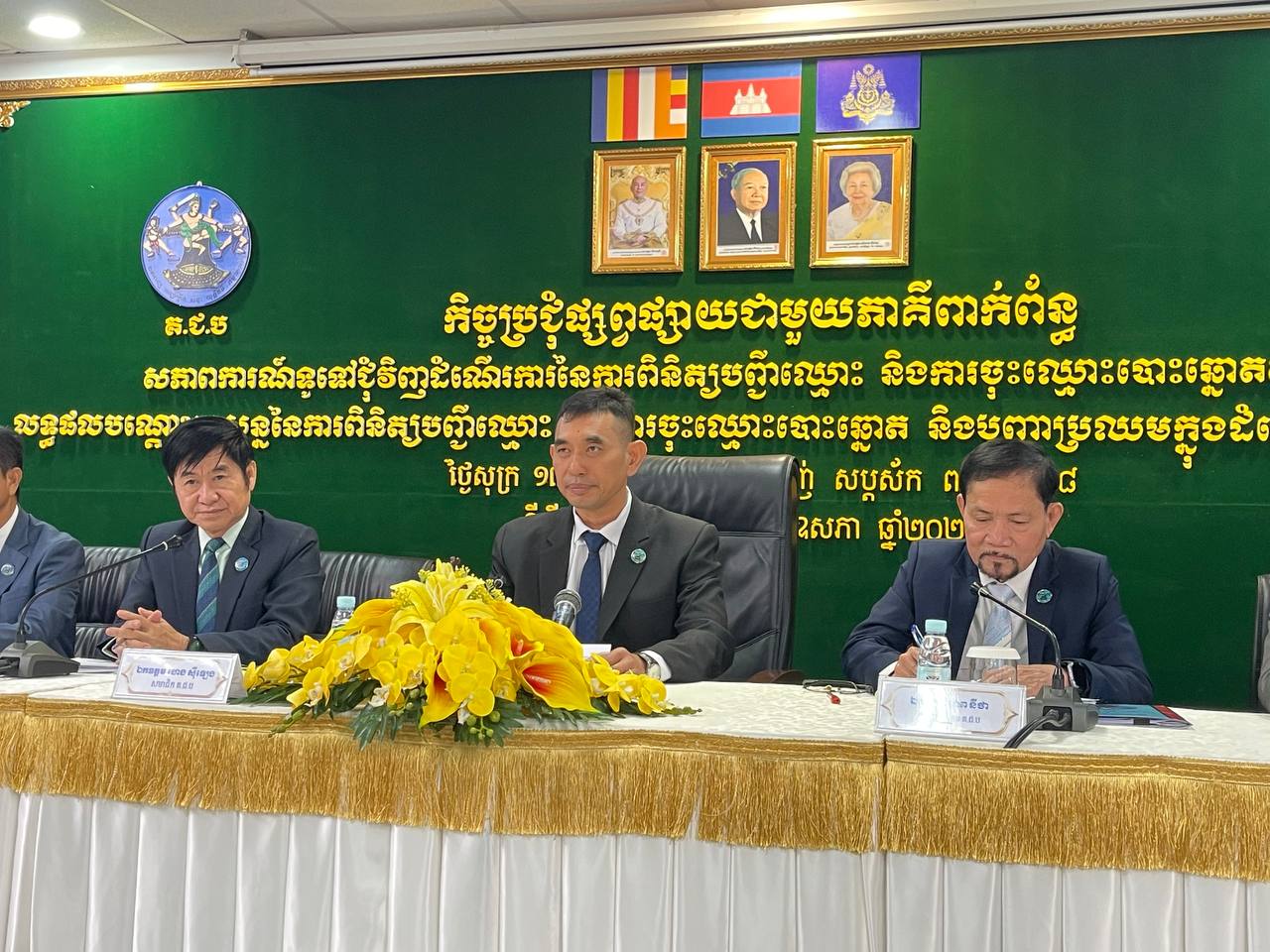 ពលរដ្ឋមានអាយុ ១៨ឆ្នាំឡើងមានចំនួនជាង ១១លាននាក់ ពលរដ្ឋទើបគ្រប់អាយុ ១៨ ឆ្នាំជាង ១សែននាក់ និងពលរដ្ឋត្រូវចុះឈ្មោះបោះឆ្នោតថ្មីជាង ២សែននាក់