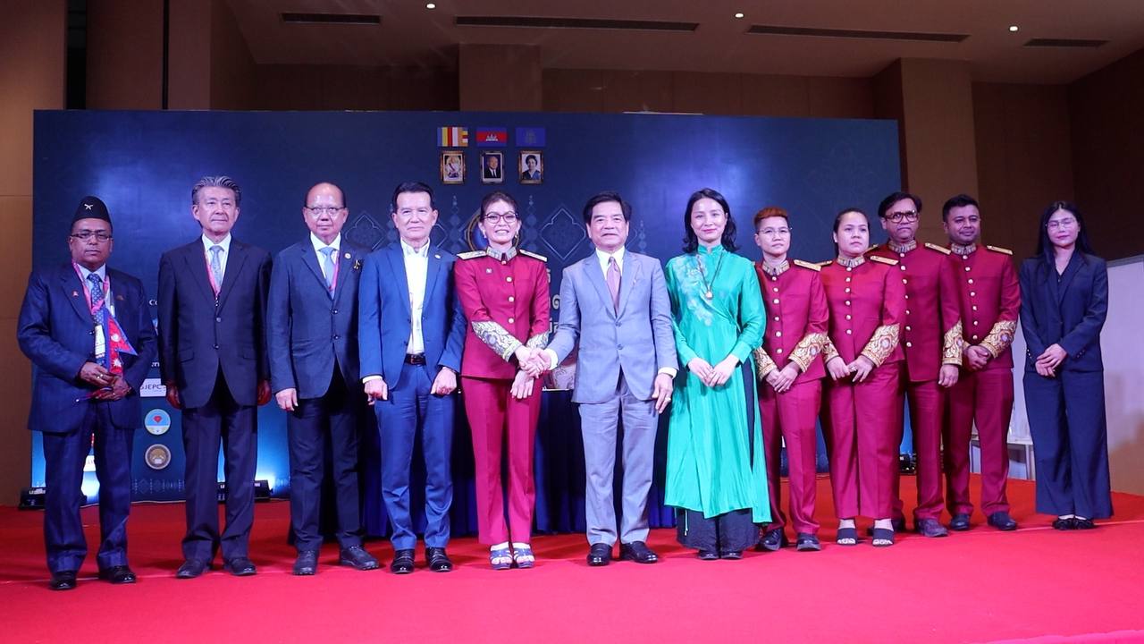 កម្ពុជា-វៀតណាមចាប់ដៃបង្កើនសន្ទុះនាំចេញ-នាំចូលគ្រឿងអលង្ការ