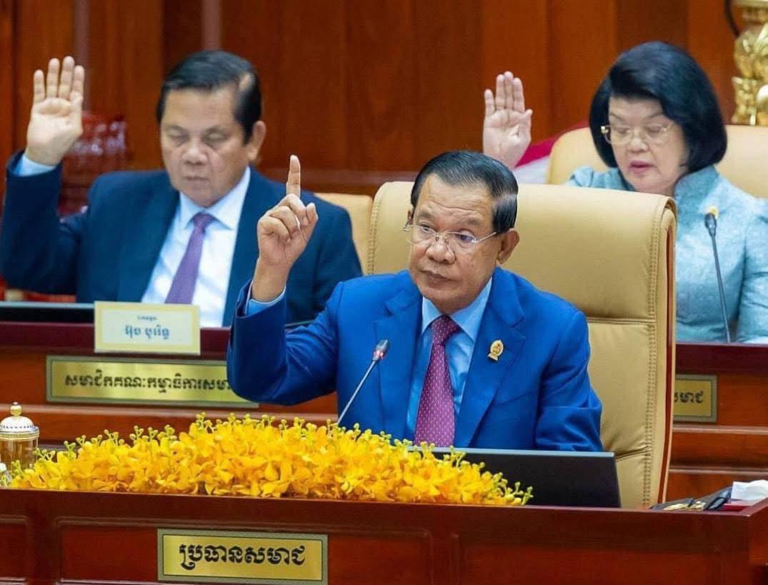 សមាជិកសមាជរដ្ឋសភា និងព្រឹទ្ធសភាចំនួន ១៧៨សំឡេង បានអនុម័តសេចក្តីព្រាង សេចក្តីសម្រេចស្តីពីសេដ្ឋកិច្ចក្រៅប្រព័ន្ធ