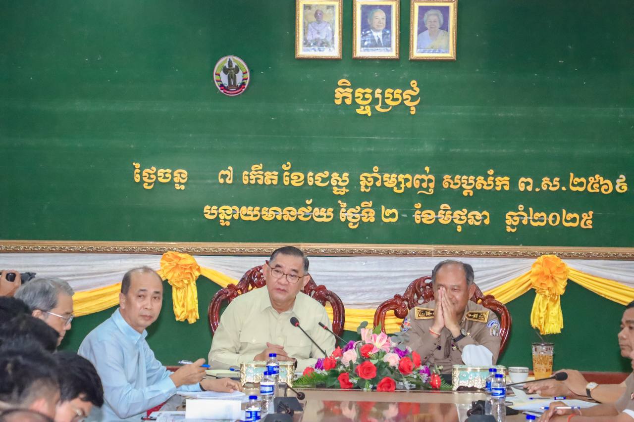 គម្រោងកែលម្អការតភ្ជាប់ផ្លូវជនបទនិងគម្រោងសិក្សាប្លង់ផ្លូវចំនួន៦ខ្សែ ក្នុងខេត្តបន្ទាយមានជ័យ ត្រូវបានលើកយកមកពិភាក្សា