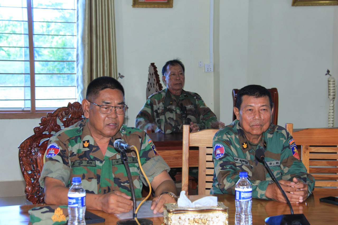 បញ្ជាការដ្ឋានកងពលធំអន្តរាគមន៍លេខ៣ ប្រចាំទិសទី១ ប្រាសាទព្រះវិហារ ទទួលបានអំណោយពីសប្បុរជនក្នុងប្រទេស
