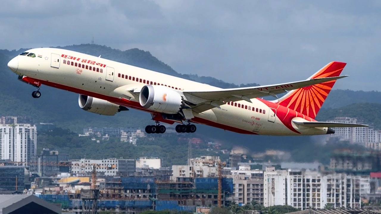 ទុក្ខផ្ទួនៗ យន្តហោះរបស់ Air India មួយគ្រឿងទៀត ជួបបញ្ហាពាក់កណ្តាលអាកាស