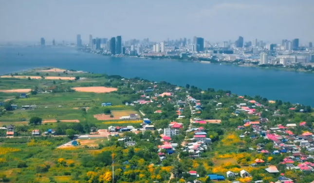 កោះឧកញ៉ាតី និងកោះដាច់