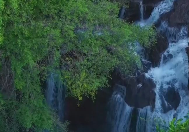 ទឹកធ្លាក់តាំងយូ ភ្នំត្រែងមានជ័យ ខេត្តព្រះវិហារ