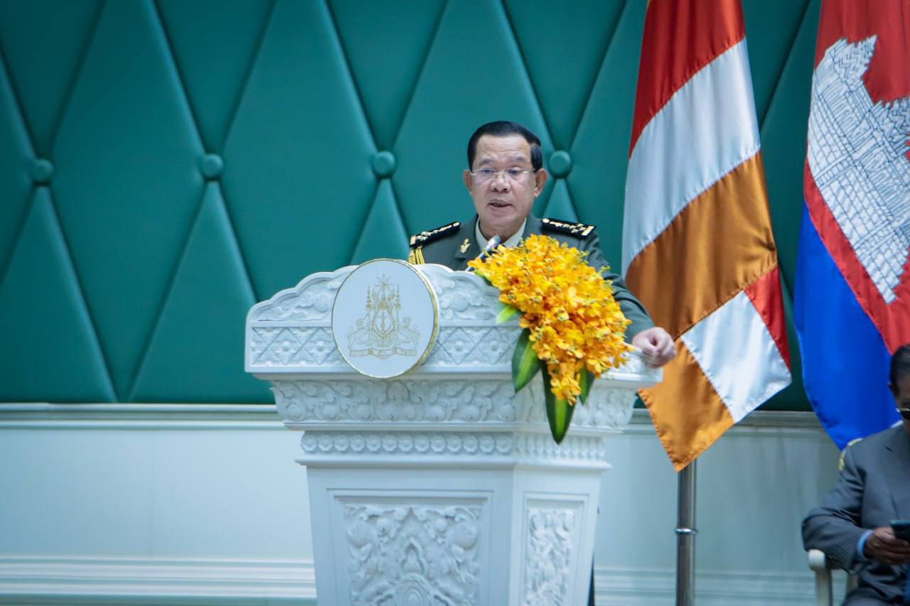 សម្តេចតេជោ ហ៊ុន សែន៖ កុំព្យាយាមបំបែកផ្ទៃក្នុង គណបក្សប្រជាជនកម្ពុជា អ្នកកាន់តែព្យាយាមបំបែក គឺអ្នកកាន់តែបែកខ្លួនឯង