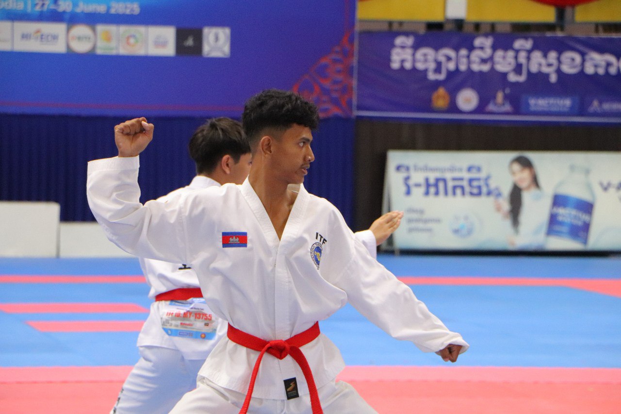អបអរសាទរ កីឡាករ កីឡាការិនីតេក្វាន់ដូITFកម្ពុជា ៣រូប ដណ្តើមបានមេដាយមាស ក្នុងការប្រកួតតេក្វាន់ដូITF ជ្រើសរើសជើងឯកអាស៊ីអាគ្នេយ៍លើកទី២