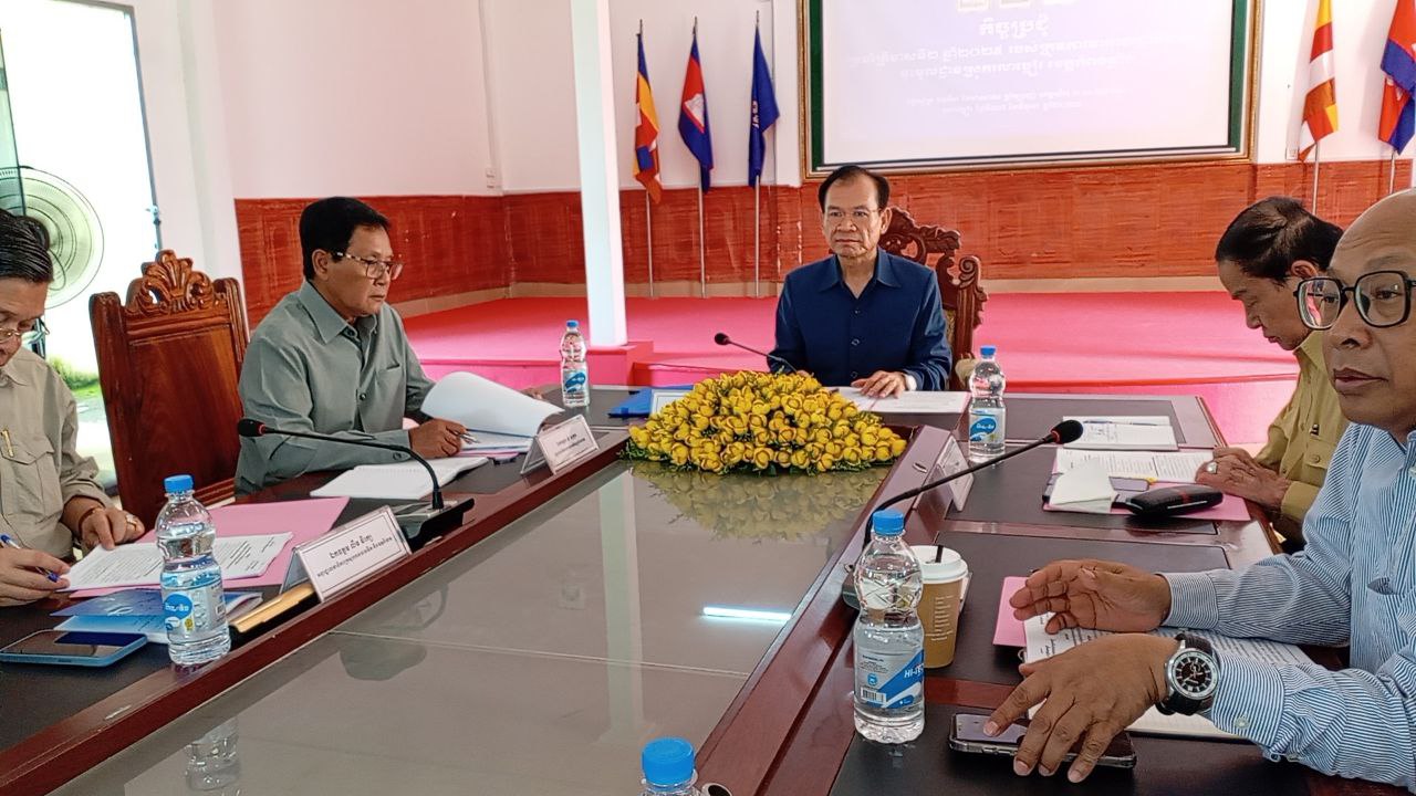ក្រុមការងារចុះមូលដ្ឋាន ស្រុករលាប្អៀរ ខេត្តកំពង់ឆ្នាំង ជំរុញឱ្យអាជ្ញាធរមូលដ្ឋាន ភូមិ.ឃុំ យកចិត្តទុកដាក់លើពលករខ្មែរ ដែលត្រឡប់មកពីប្រទេសថៃវិញ