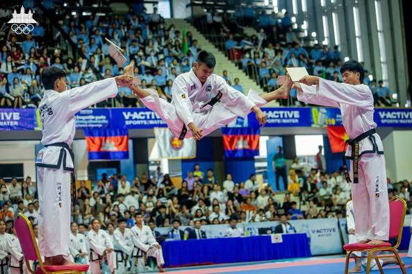 កម្ពុជាដណ្តើមបានមេដាយសរុប៩០គ្រឿង ការប្រកួតកឡាតេក្វាន់ដូITF ជើងឯកអាសុីអាគ្នេយ៍