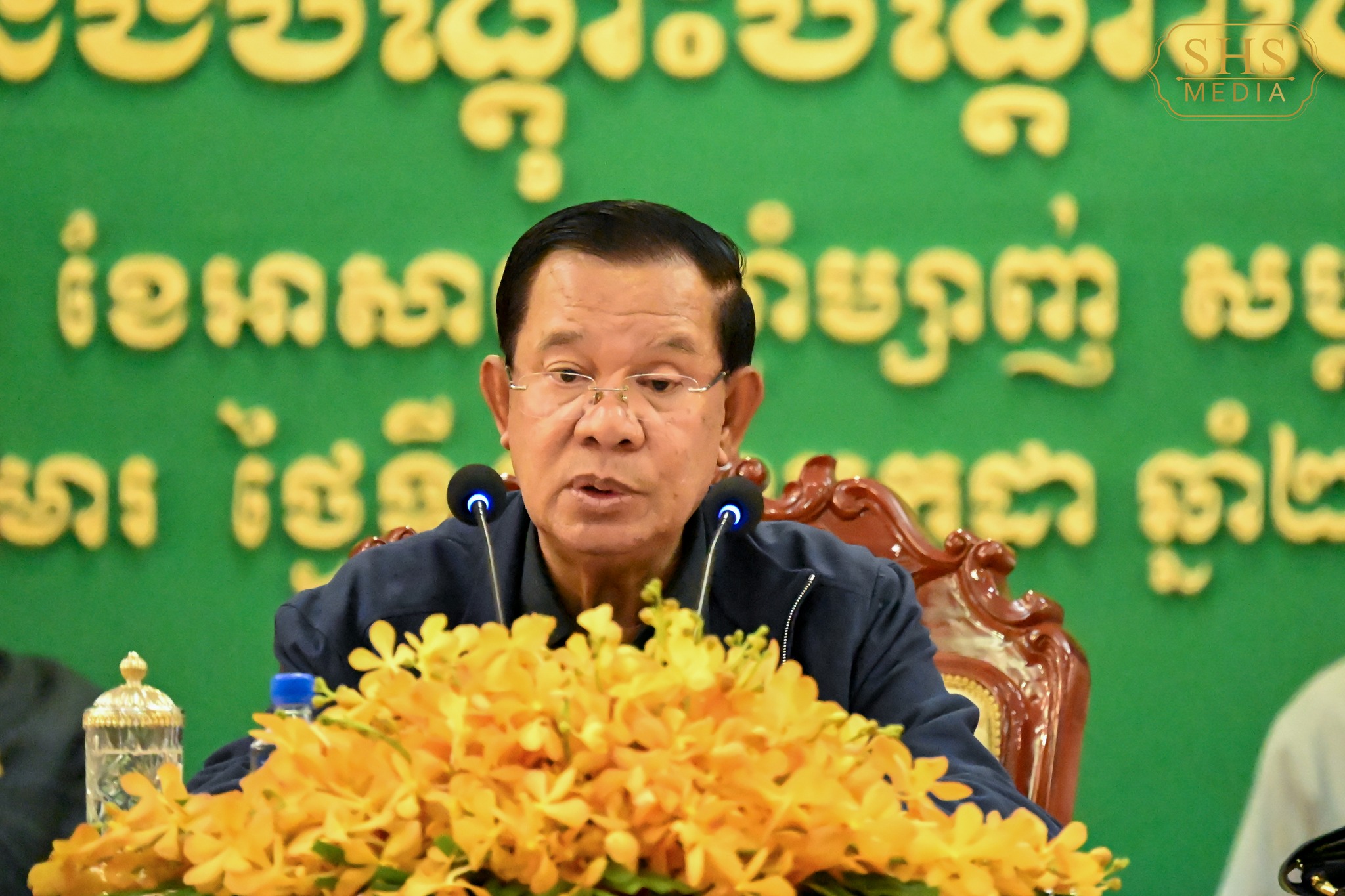 សម្តេចតេជោ​ ហ៊ុន​ សែន​៖​ នៅថ្ងៃទី១១ ខែកក្កដា រដ្ឋសភានឹងកោះប្រជុំ ដើម្បី​ពិភាក្សា​ធ្វើវិសោធនកម្មច្បាប់រដ្ឋធម្មនុញ្ញ​ស្តីពីការដកសញ្ជាតិជនជាតិខ្មែរណាដែល​ឃុប​ឃិត​ជា​មួយ​បរទេសបំផ្លាញជាតិសាសន៍ឯង