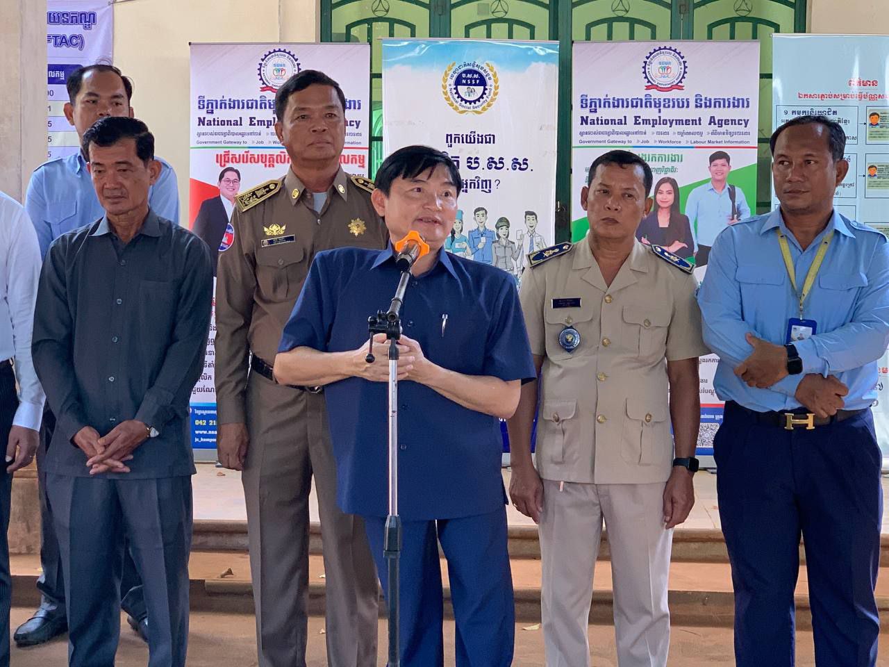 ក្រុមហ៊ុនចំនួន៦ ផ្តល់ឱកាសការងារជិតមួយម៉ឺនកន្លែងសម្រាប់​ប្រជាពលរដ្ឋ​ខេត្តកំពង់ចាម និងពលករទើបត្រឡប់​មកពីប្រទេសថៃ