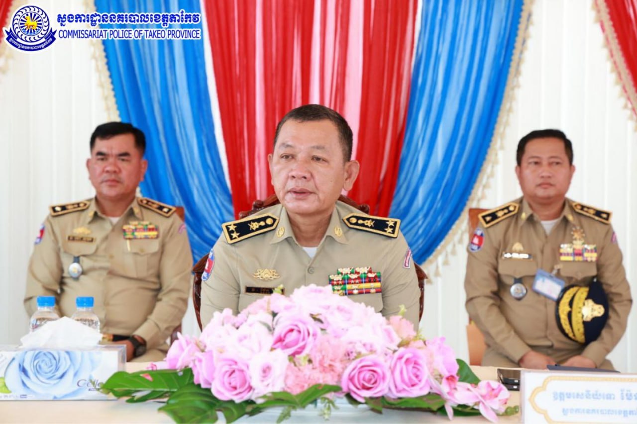 លោកស្នងការនគរបាលខេត្តតាកែវ ប្រាប់អធិការក្រុងដូនកែវ ឱ្យដាក់គោលដៅពេលយប់នៅតាមផ្លូវងាយរងគ្រោះ