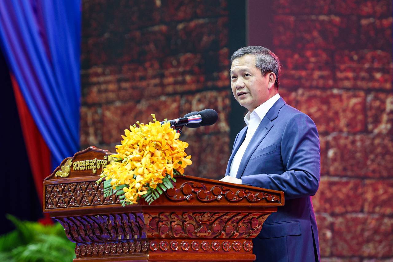 សម្តេចធិបតី៖ យើងត្រូវចងចាំប្រវត្តិសាស្ត្រដ៏ជូចត់នេះ និងប្តេជ្ញារួមគ្នាកុំឱ្យកើតឡើងសាជាថ្មីម្តងទៀតលើទឹកដីកម្ពុជាយើង ទោះក្នុងតម្លៃណាក៏ដោយ
