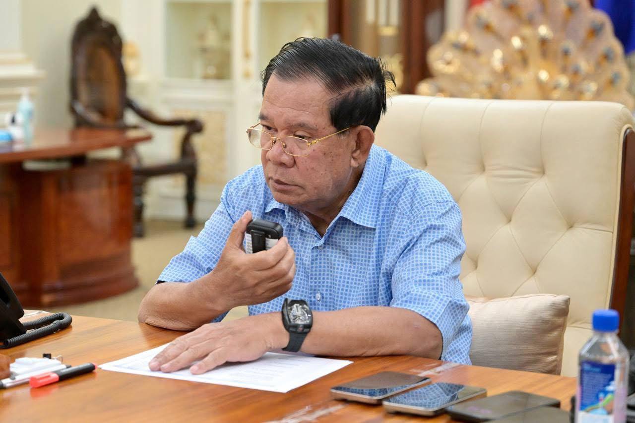 សម្តេចតេជោ ហ៊ុន សែន ៖ខ្ញុំកំពុងតែរួមចំណែកបញ្ជាទ័ពតាមប្រព័ន្ធវីដេអូ និងប្រព័ន្ធផ្សេងទៀត​ដើម្បីវាយចោរថៃ​ឈ្លានពាន