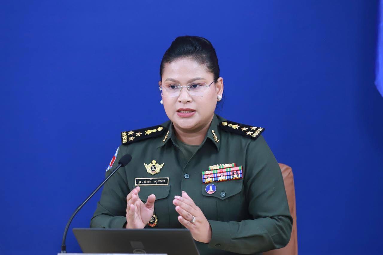 អ្នកនាំពាក្យក្រសួងការពារជាតិ គូសរំលេចឡើងវិញពីខ្លឹមសារមួយចំនួនក្នុងលទ្ធផលកិច្ចប្រជុំ (GBC) នៅ ប្រទេសម៉ាឡេស៊ីកាលពីថ្ងៃទី៧ ខែសីហា ឆ្នាំ២០២៥ ពាក់ព័ន្ធទៅនឹងការប្រើប្រាស់កម្លាំងយោធា