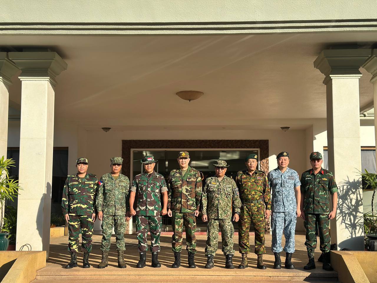 ក្រុមអ្នកសង្កេតការណ៍អន្តរកាលដែលដឹកនាំដោយអនុព័ន្ធយោធាម៉ាឡេស៊ីបានចុះពិនិត្យទីតាំងស្នាក់ការរបស់ក្រុមអ្នកសង្កេតការណ៍អាស៊ាន