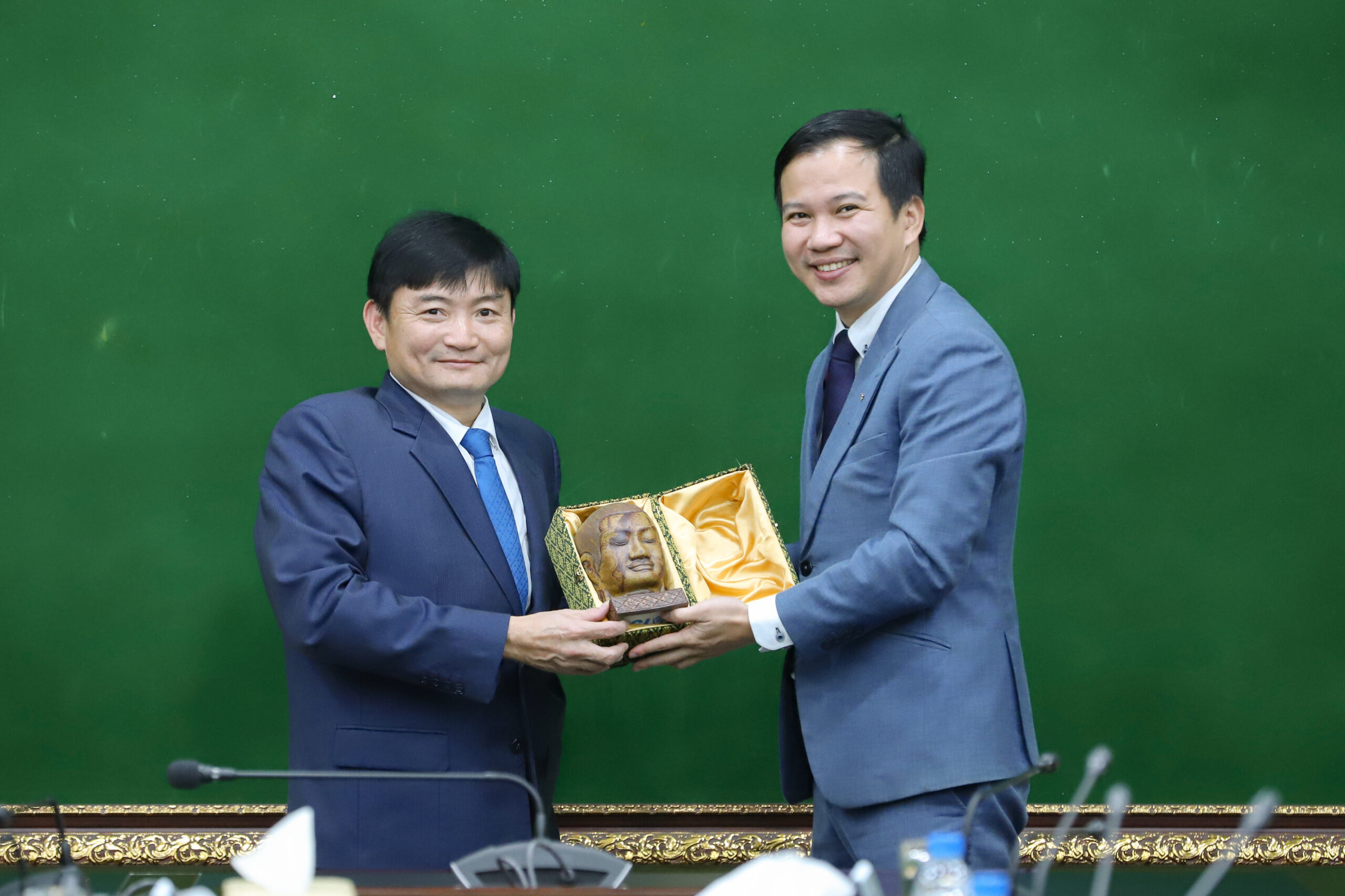 សភាយុវពាណិជ្ជករអន្តរជាតិកម្ពុជា ទទួលបានការគាំទ្រលើការបណ្តុះបណ្តាល​ជំនាញសហគ្រិនភាពនៅកម្រិតវិទ្យាល័យពីក្រសួងការងារ