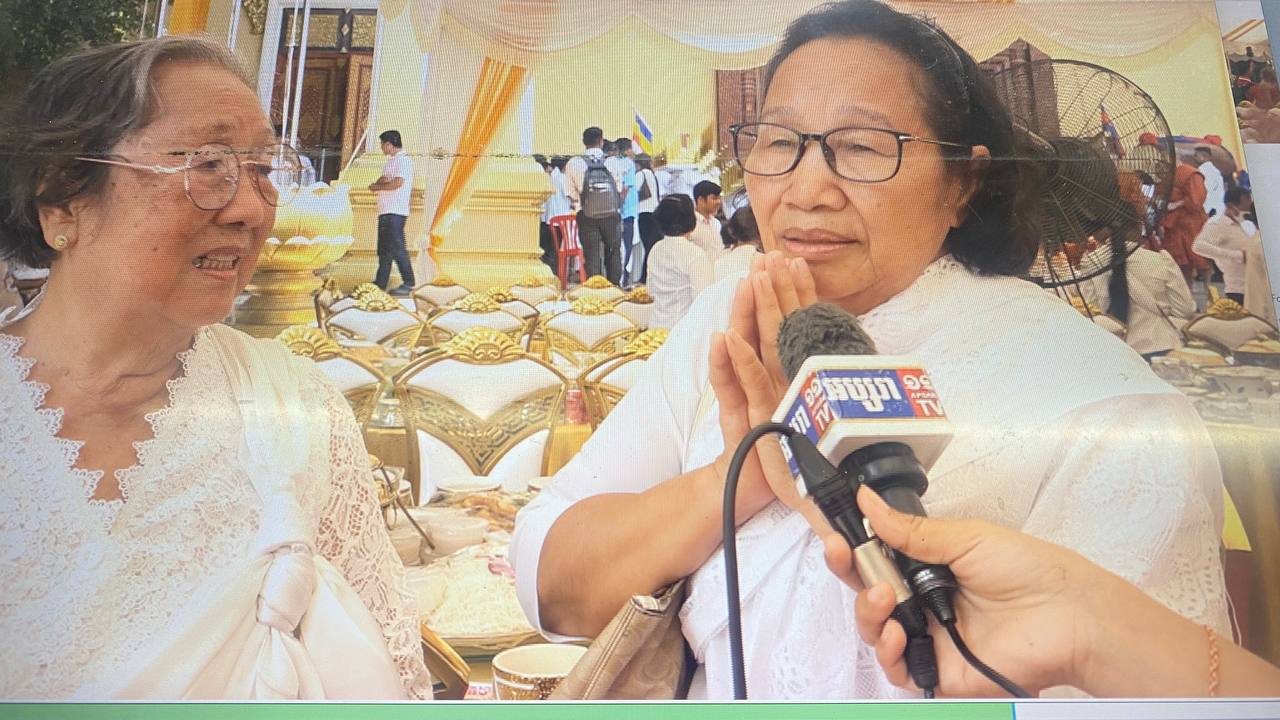 ព្រះសង្ឃនិងប្រជាពុទ្ធបរិស័ទធ្វើបុណ្យទក្ខិណានុប្បទាន ដើម្បីឧទ្ទិសមហាកុសលជូនវីរកងទ័ពខ្មែរដែលបានពលីជីវិត ដើម្បីបូរណភាពទឹកដីខ្មែរ
