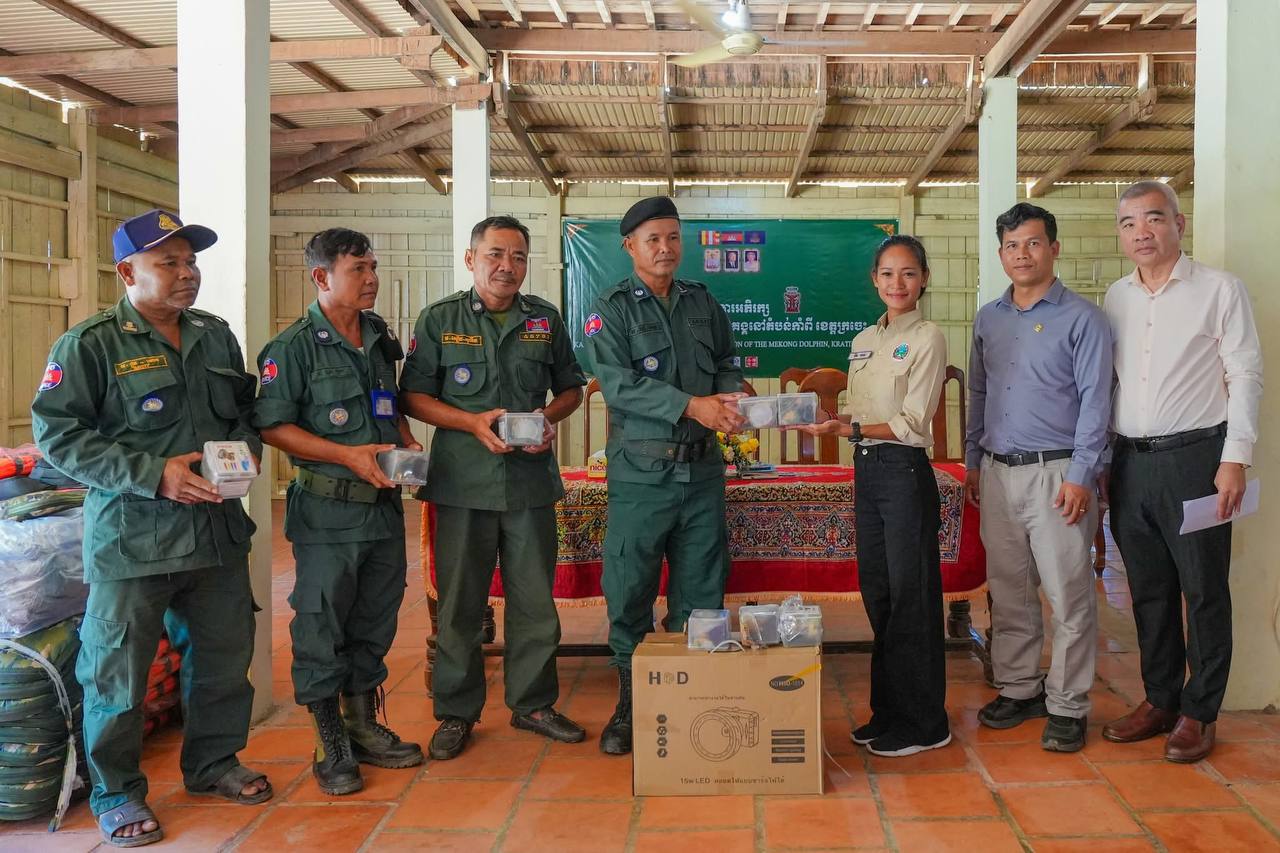 ក្រសួងកសិកម្ម និងរដ្ឋបាលជលផល គ្រោងបំពាក់ម៉ាស៊ីនថតស្វ័យប្រវត្តិនិងប្រើប្រាស់ដ្រូន សម្រាប់ការងារអភិរក្សសត្វផ្សោតទន្លេមេគង្គ នៅតំបន់កាំពី
