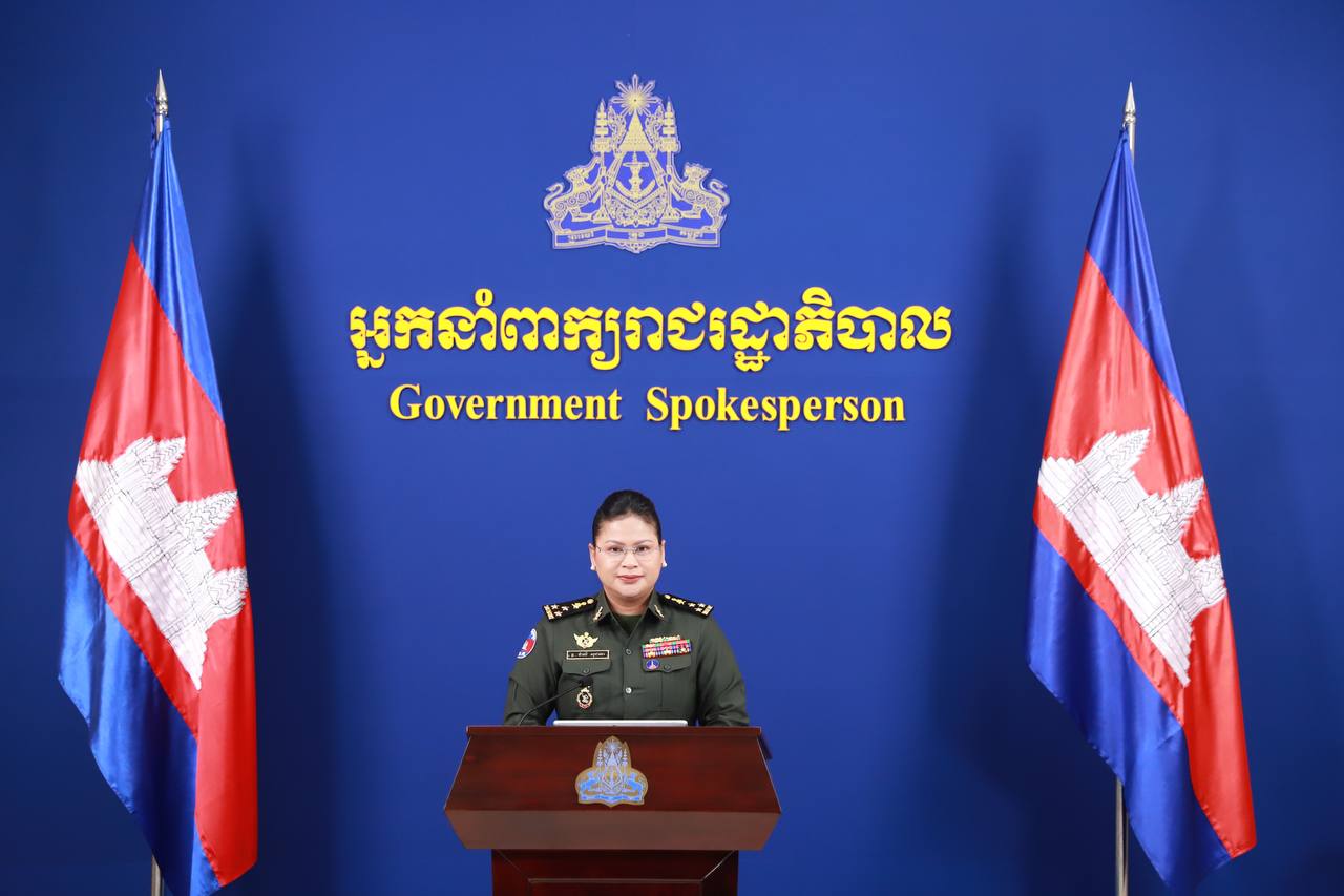 អ្នកនាំពាក្យក្រសួងការពារជាតិ៖កន្លងមកនេះអាជ្ញាធរមីន បានចេញសេចក្តីណែនាំនិង អប់រំផ្សព្វផ្សាយ ដើម្បីបង្ការ ទប់ស្កាត់គ្រោះថ្នាក់ពី គ្រាប់បែកចង្កោម និងយុទ្ធភណ្ឌគ្រឿងផ្ទុះរបស់ថៃ