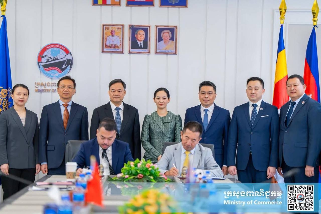កម្ពុជា នឹងនាំចេញដំឡូងមីស្ងួតចំនួន ៥សែនតោនទៅកាន់ប្រទេសចិនសម្រាប់ឆ្នាំ២០២៥-២០២៦