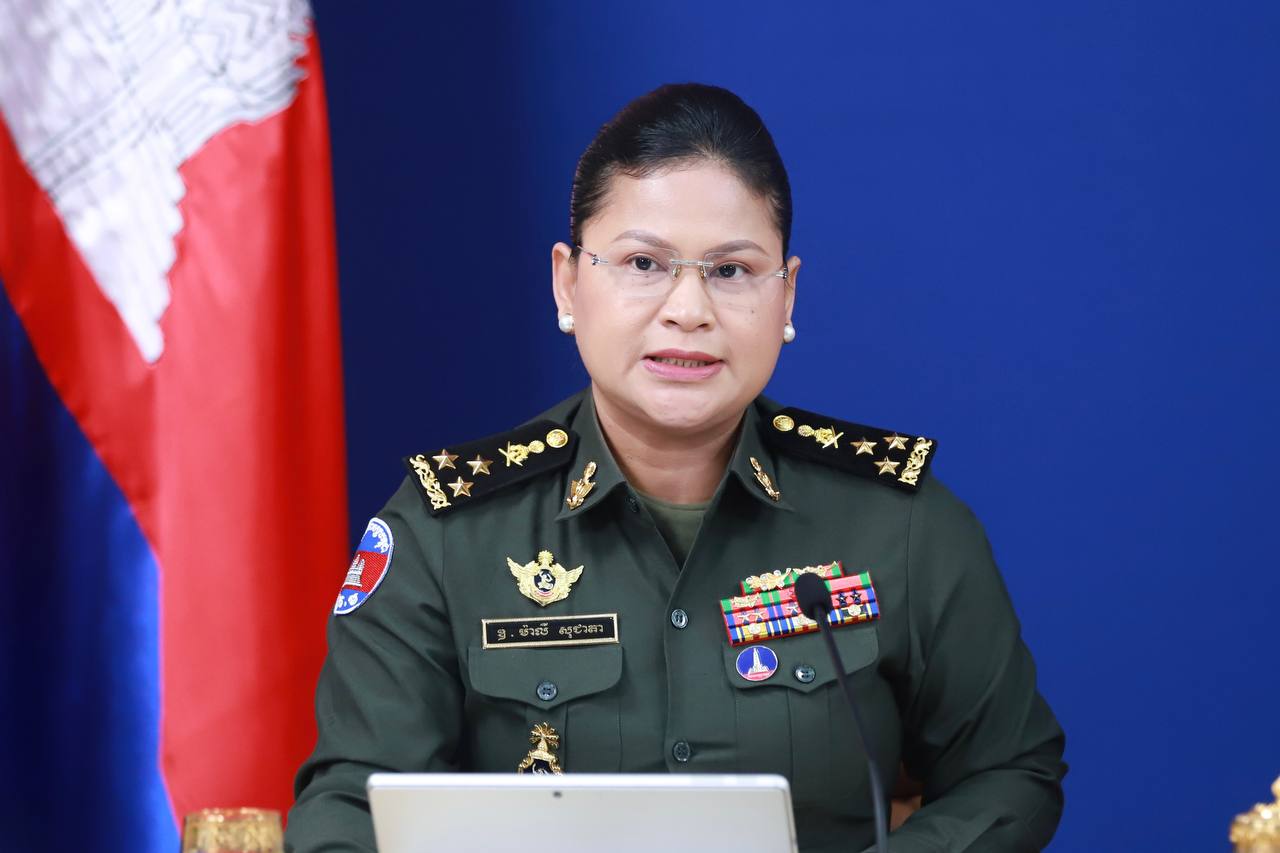 ស្ថានទូតចិនប្រចាំកម្ពុជាថា បានត្រៀមខ្លួនជាស្រេចក្នុងការចូលរួមជាអ្នកសង្កេតការណ៍ ជួយដល់ផ្នែកបច្ចេកទេស លើកការអនុវត្តបទឈប់បាញ់ រវាងជម្លោះព្រំដែនកម្ពុជា-ថៃ