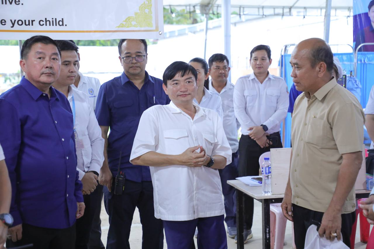 គិតត្រឹមថ្ងៃទី ៣០ ខែសីហានេះ ពលរដ្ឋ និងពលករខ្មែរទើប​ត្រឡប់ពី​ថៃជា​ង ១៩ម៉ឺន​នាក់ទទួល​បាន​ឱកាស​ការ​ងារ​តាម​រយៈ​ក្រសួង​ការ​ងារ