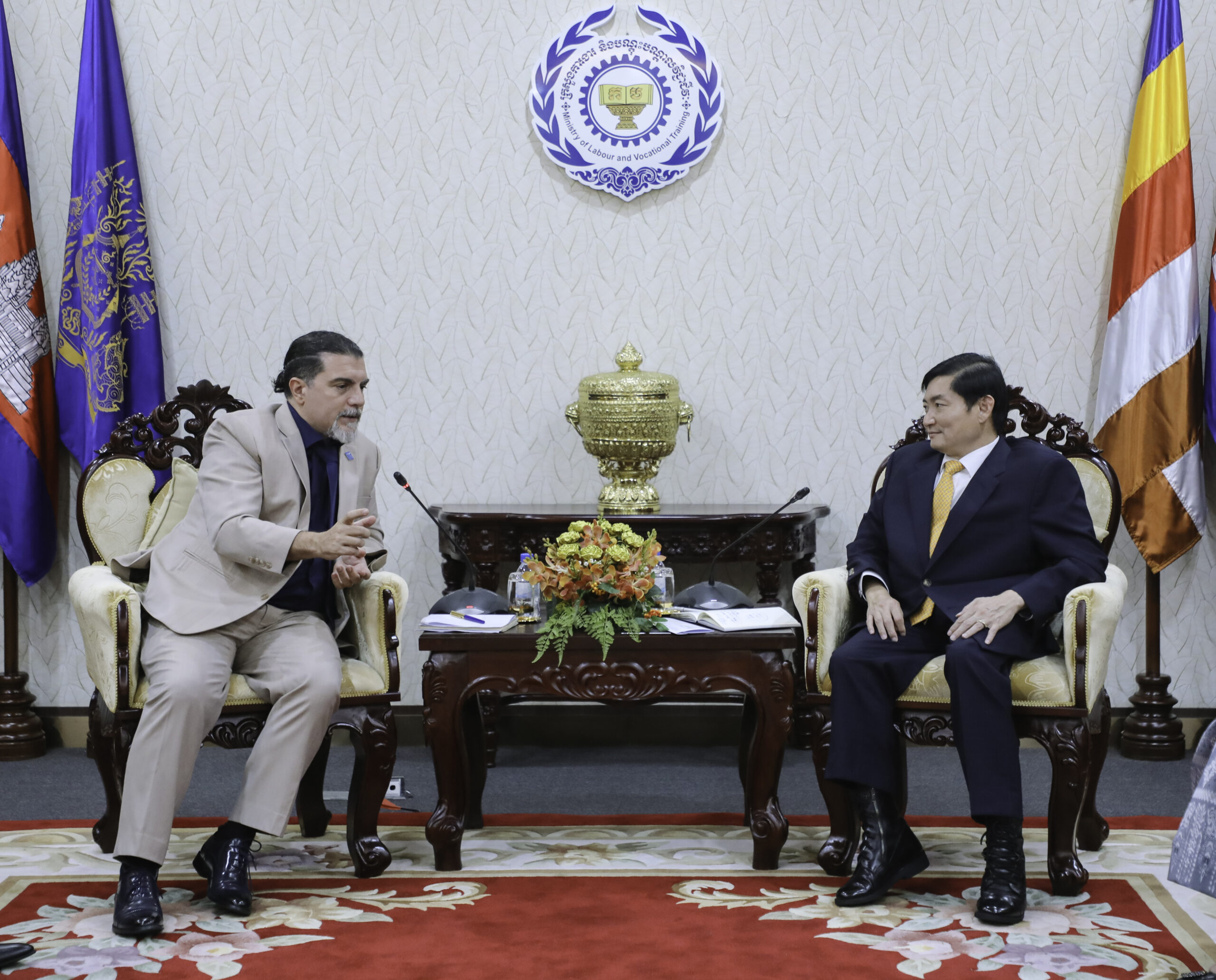 តំណាងថ្មី UNDP ប្រចាំកម្ពុជា ប្តេជ្ញាបន្តពង្រឹងនិងពង្រីកកិច្ចសហប្រតិបត្តិការលើការអភិវឌ្ឍវិស័យការងារ សន្តិសុខសង្គម និងបណ្តុះបណ្តាលវិជ្ជាជីវៈ