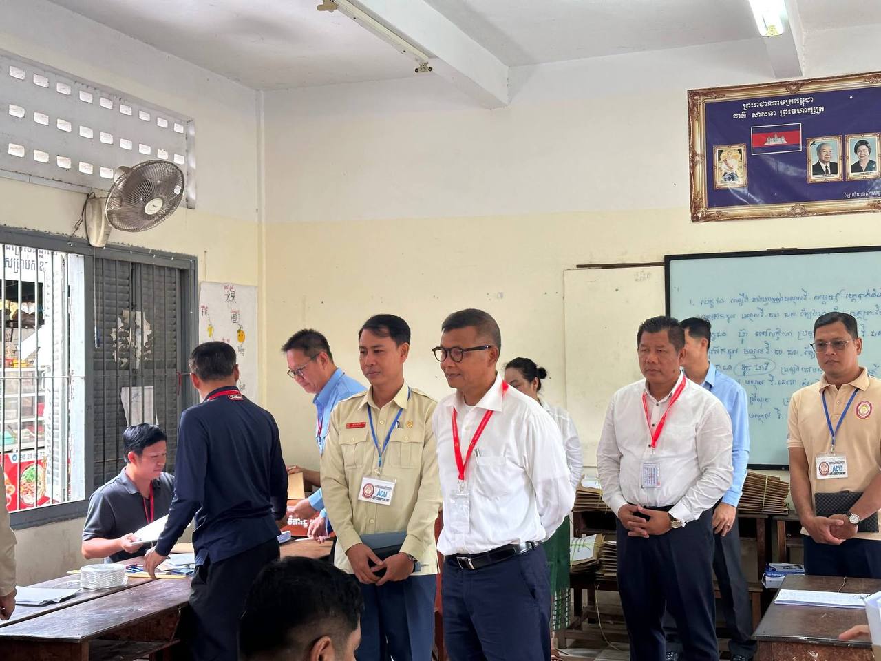 នៅមណ្ឌលវិទ្យាល័យជាស៊ីម សន្ធរម៉ុក ជាកន្លែងមណ្ឌលកំណែ ភាសាបរទេស និង វិទ្យាល័យជាស៊ីម សាមគ្គី ជាកន្លែងមណ្ឌលកំណែ សីលធម៌ និងពលរដ្ឋវិជ្ជា