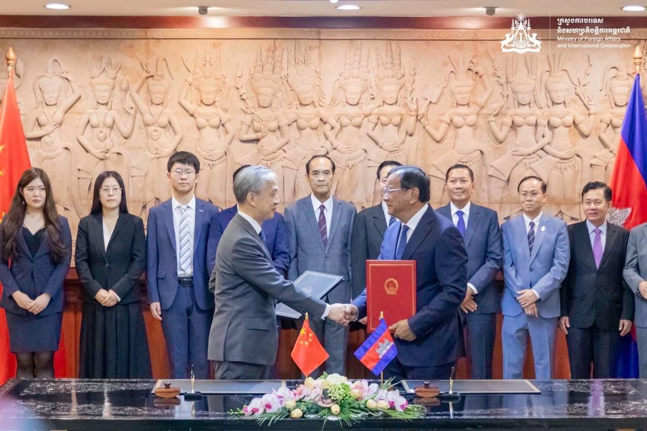 កម្ពុជា-ចិន ចុះហត្ថលេខាលើគម្រោងកិច្ចសហប្រតិបត្តិការ មេគង្គ-ឡានឆាង ឆ្នាំ២០២៥ ដែលមានទឹកប្រាក់ប្រមាណ ២.៥លានដុល្លារអាម៉េរិក