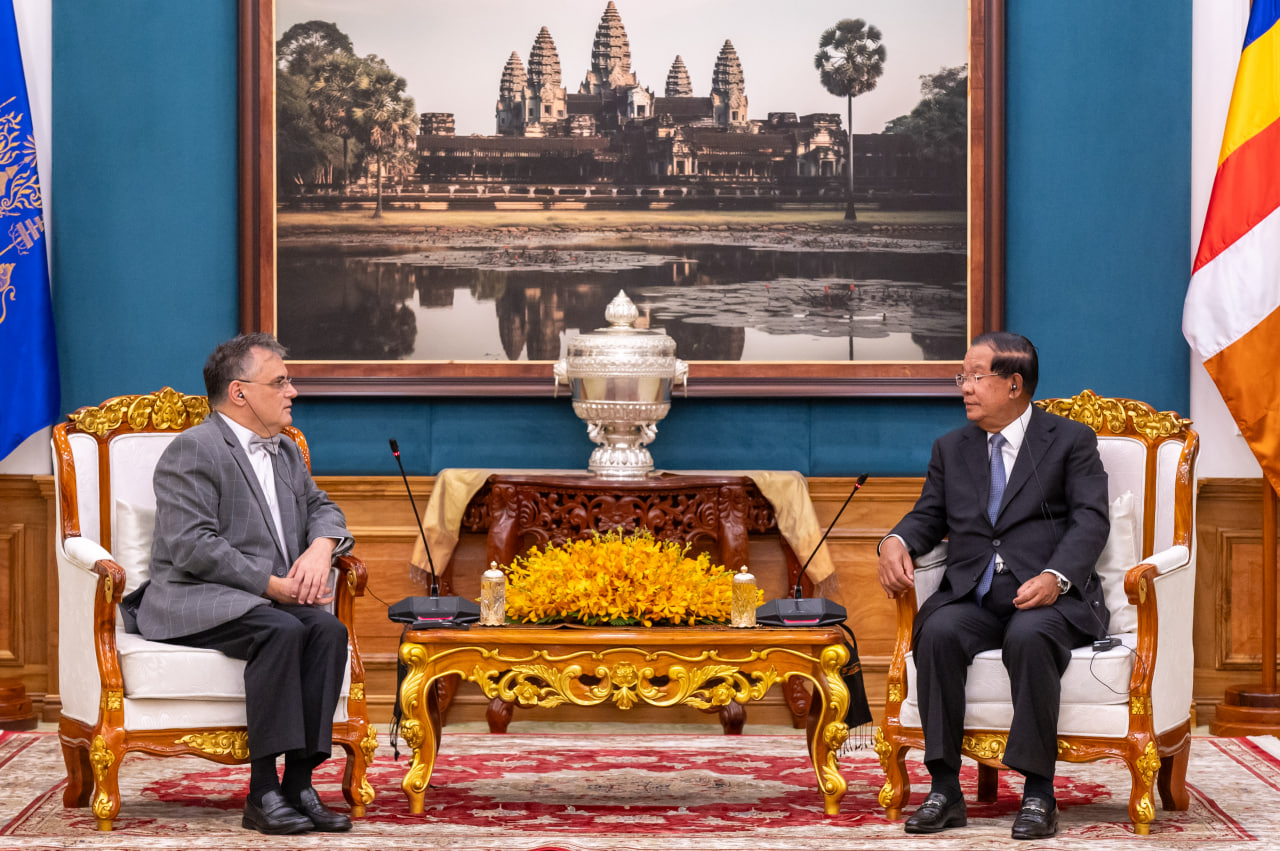 ប្រមុខរដ្ឋស្ដីទីកម្ពុជា ស្នើឲ្យបារាំង យកចិត្តទុកដាក់បន្ថែម តាមដានពីស្ថានការណ៍ រវាងព្រំដែនកម្ពុជា និងថៃ