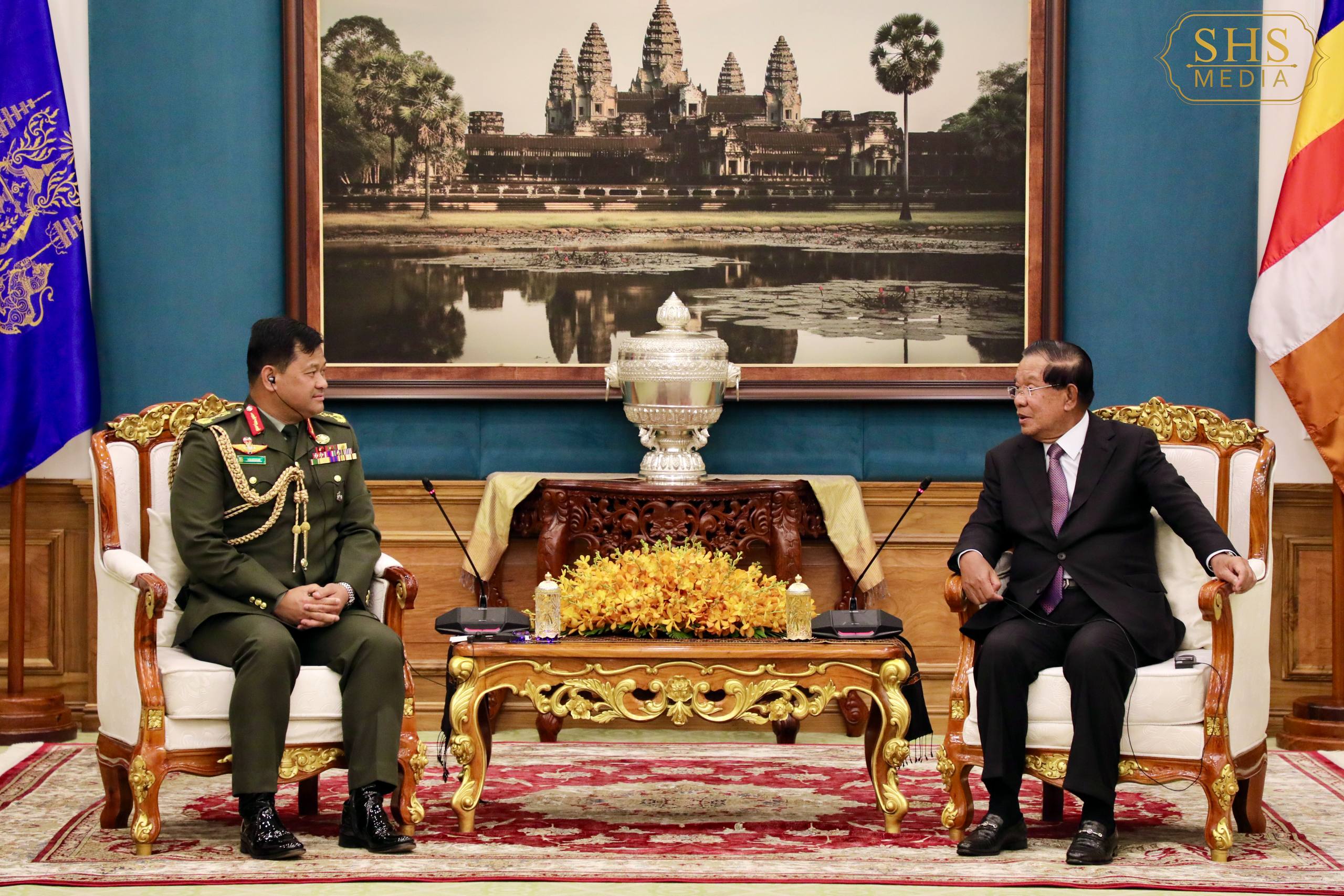 សម្តេចតេជោ ហ៊ុន សែន អនុញ្ញាតឲ្យអគ្គមេបញ្ជាការកងទ័ពភូមិន្ទព្រុយណេ ជួបសម្តែងការគួរសម នៅវិមានព្រឹទ្ធសភា