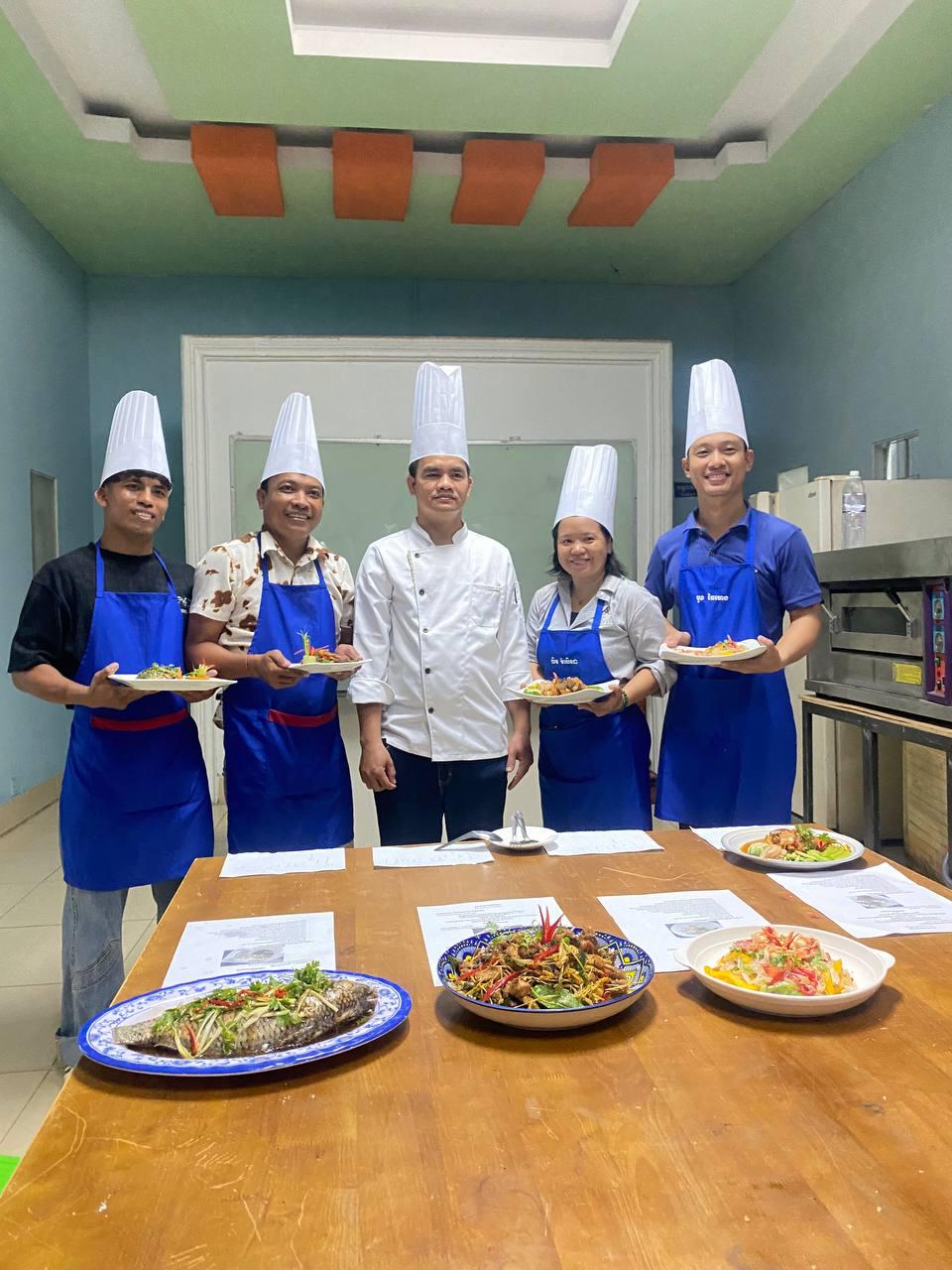វិទ្យាស្ថានជាតិសហគ្រិនភាព និងនវានុវត្តន៍ ផ្តល់អាហារូបករណ៍ ៤ ៥០០កន្លែង លើ ៦មុខជំនាញ និងប្រាក់ឧបត្ថម្ភ ដល់យុវជនមកពីគ្រួសារក្រីក្រ និងគ្រួសារងាយរងហានិភ័យ
