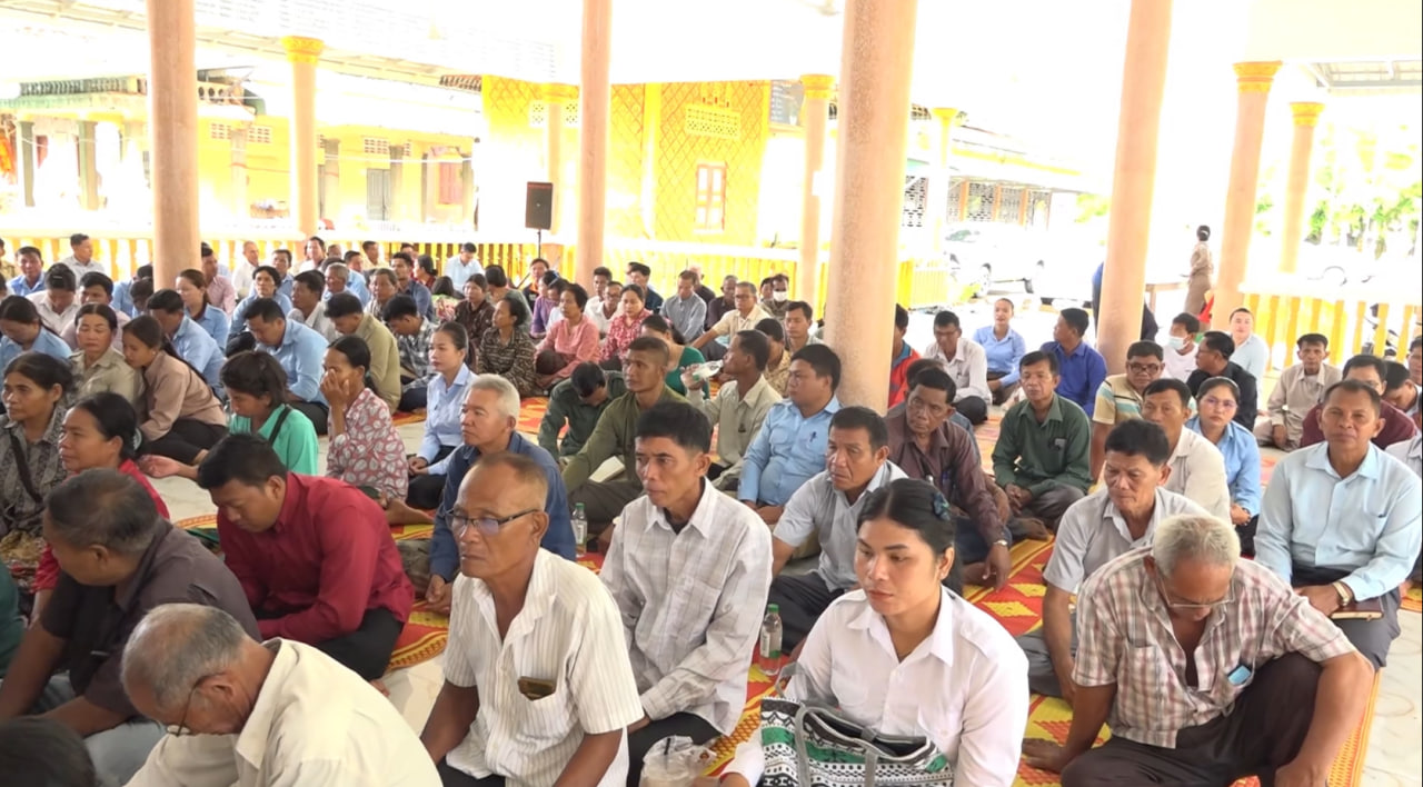 ក្រុមប្រឹក្សាខេត្តសៀមរាបចុះស្ដាប់សំណូមពរ និងដោះស្រាយ​បញ្ហានានារបស់ប្រជាពលរដ្ឋនៅស្រុកពួក 