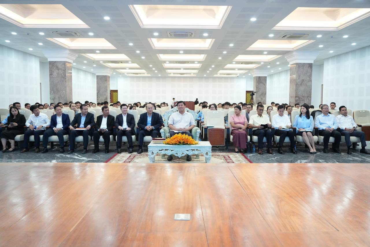 ក្រសួងរៀបចំដែនដី យកចិត្តទុកដាក់ប្រែក្លាយលំនៅឋាននៅកម្ពុជា ឱ្យទៅជាទីកន្លែងសម្រាប់រស់នៅដែលមានជីវិត វប្បធម៌ វិទ្យាសាស្រ្ត វិចិត្រសិល្បៈ ប្រជាជនប្រកបដោយចំណេះដឹង
