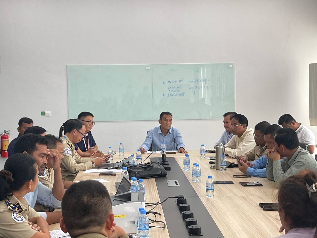 ករណីប្រមូលផ្តុំគ្នាតវ៉ារបស់កម្មកររោងចក្រតារាលបានឈានដល់ការព្រមព្រៀងសះជាក្រោមការសម្របសម្រួលដ៏លឿនរហ័សប្រកបដោយទំនុកចិត្តរបស់ក្រសួងការងារ និងអាជ្ញាធរមូលដ្ឋាន
