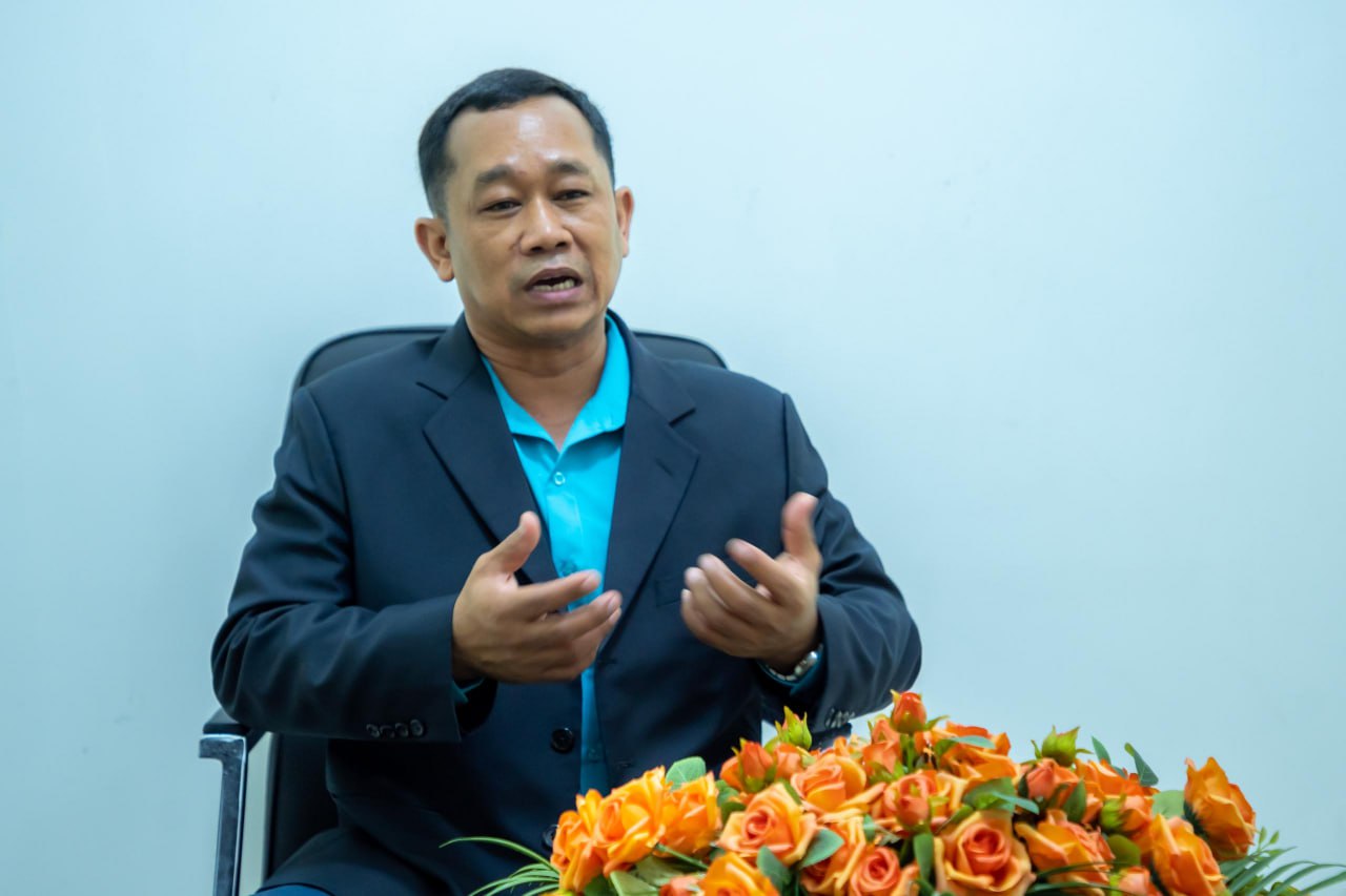 សហជីពនៅកម្ពុជា ៖ អនុសាសន៍របស់សង្គមស៊ីវិលមួយចំនួនលើរឿងពលករមកពីថៃ គឺគ្រាន់តែជាការស្រែកឱ្យតែឮ ព្រោះរដ្ឋាភិបាលបានធ្វើរួចរាល់អស់ហើយ