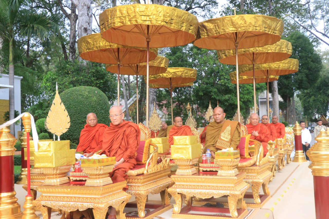 រដ្ឋបាលខេត្តសៀមរាបប្រារព្ធពិធីគោរពព្រះវិញ្ញាណក្ខន្ធ ព្រះករុណា ព្រះបរមរតនកោដ្ឋ ខួបគម្រប់១៣ឆ្នាំ