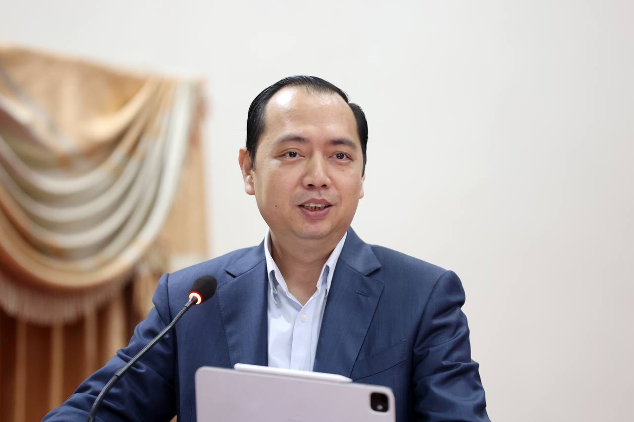 រយៈពេល ៩ខែ ឆ្នាំ២០២៥ ក្រុមការងាររាជរដ្ឋាភិបាលចុះមូលដ្ឋានខេត្តក្រចេះ បានដោះស្រាយបញ្ហាក្នុងវេទិកាសាធារណៈជាង ១០០ករណី