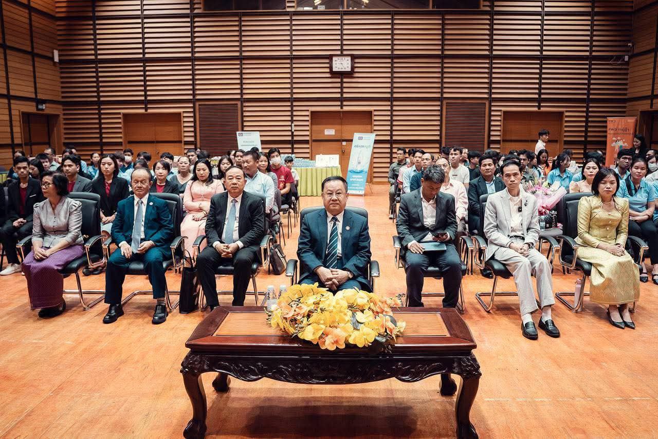 អង្គការផលិតភាពអាស៊ីAPO ប្រគល់ពាន់រង្វាន់ជាតិ APO National Award ដល់ក្រុមហ៊ុន ហសគ្រាសឆ្នើមចំនួនពីរនៅកម្ពុជា