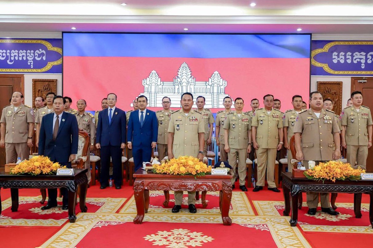 នាយឧត្តមសេនីយ៍ ស ថេត ៖ ស្នងការនគរបាលថ្មី ខេត្តស្ទឹងត្រែង បន្តខិតខំអនុវត្តតួនាទីភារកិច្ចការងារ ឲ្យមានប្រសិទ្ធភាព