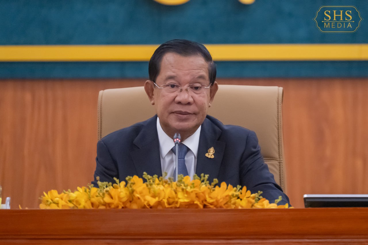 សម្តេចតេជោ ហ៊ុន សែន​ ដឹកនាំសម័យប្រជុំលើកទី៤ ព្រឹទ្ធសភានីតិកាលទី៥ ដើម្បីពិនិត្យ ហើយឱ្យយោបល់លើសេចក្តីព្រាងច្បាប់មួយចំនួន