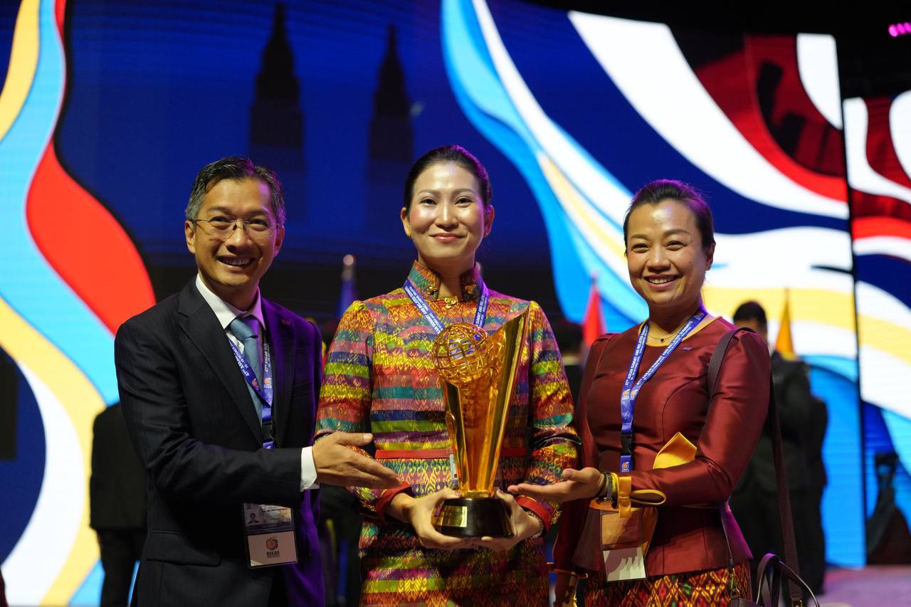 សហភាពសហព័ន្ធយុវជនកម្ពុជាទទួលពានរង្វាន់អាស៊ាន (ASEAN Prize)សម្រាប់ឆ្នាំ២០២៥