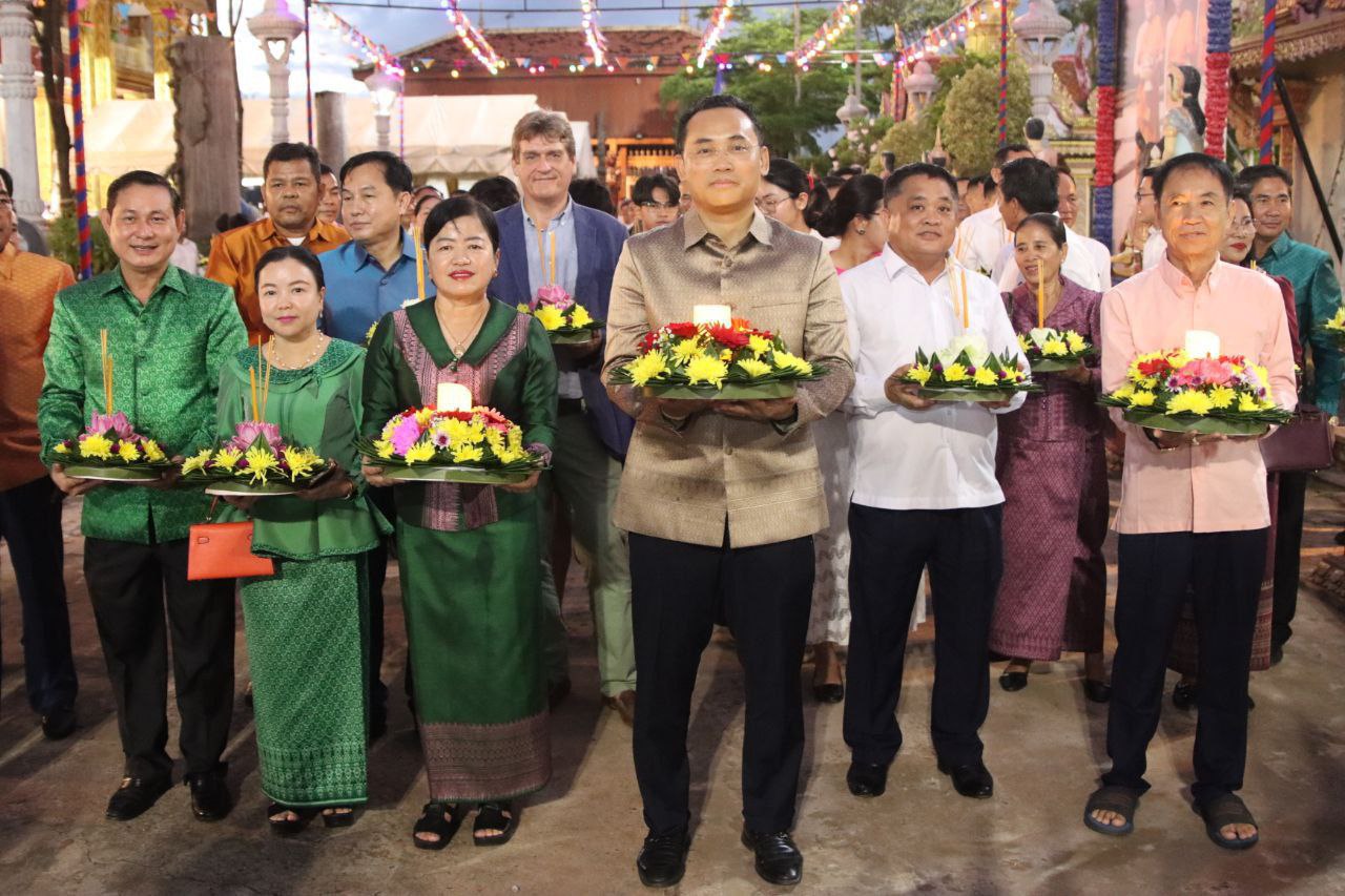 ភ្ញៀវទេសចរ និងប្រជាពលរដ្ឋជិត ៣ម៉ឺននាក់ មកកម្សាន្តក្នុងខេត្តកំពង់ធំ ក្នុងពិធីបុណ្យអុំទូក ៣ថ្ងៃ ឆ្នាំ២០២៥
