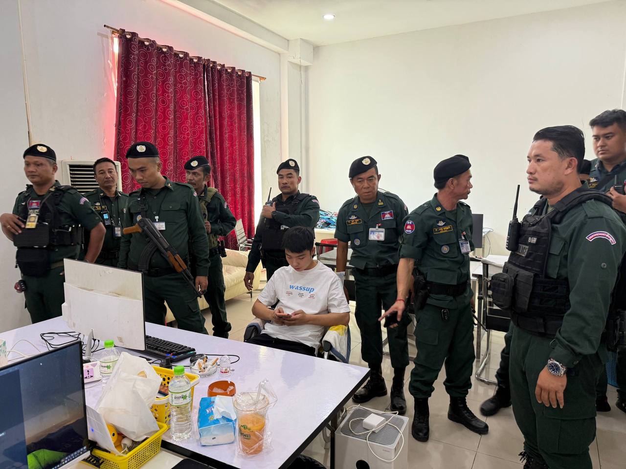 កម្លាំងសមត្ថកិច្ចចម្រុះឃាត់ខ្លួនជនសង្ស័យចំនួន ៣៧​នាក់​ ពាក់ព័ន្ធនឹងបទល្មើសឆបោកតាមប្រព័ន្ធបច្ចេកវិទ្យា​នៅ​ក្រុងប៉ោយប៉ែត